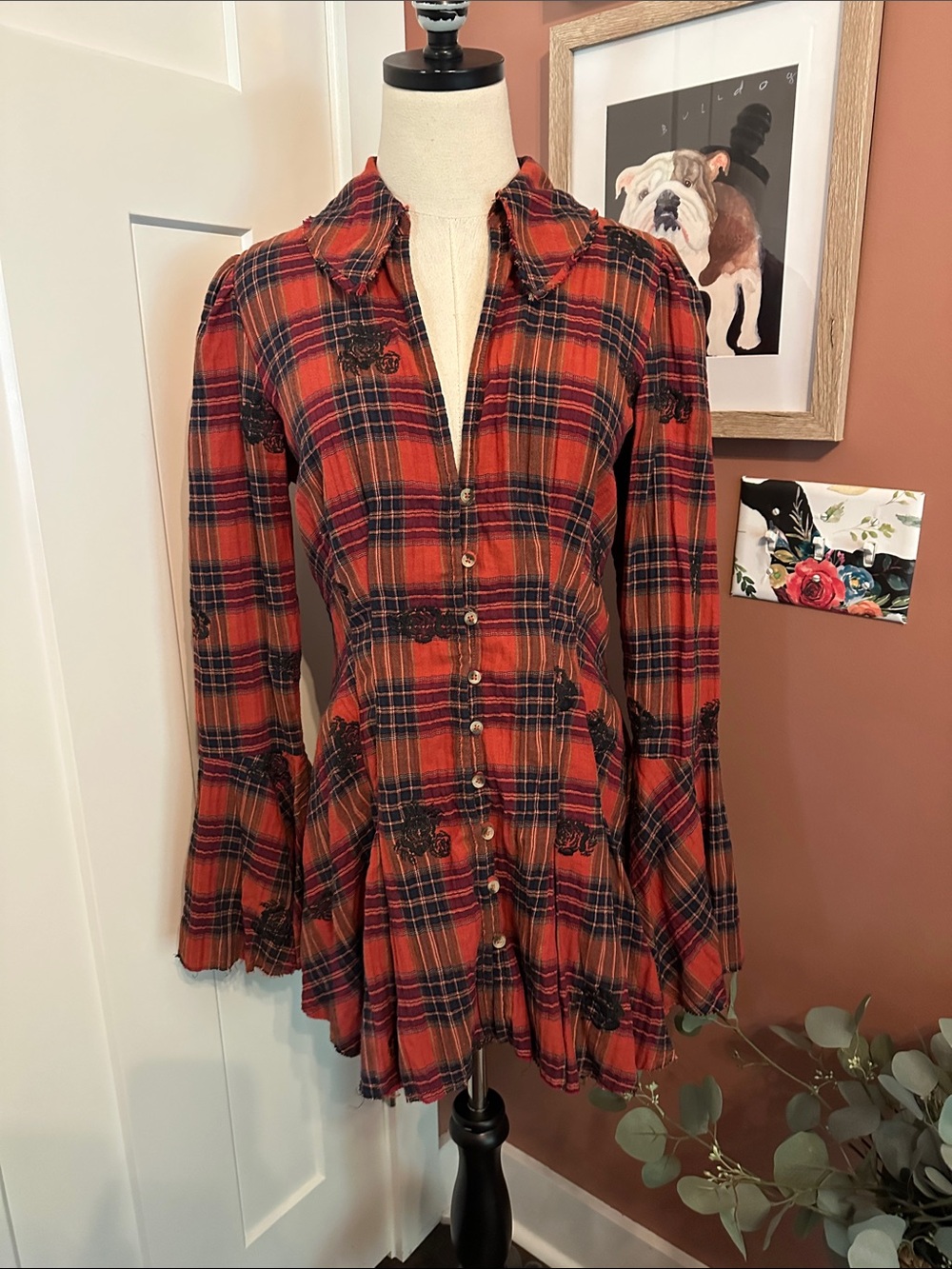 NWT Free People Ezra plaid embroidered button up bell cuff M raw edge tunic - Picture 3 of 16